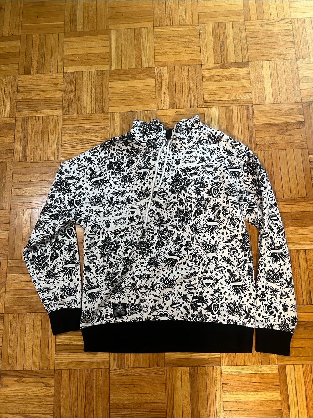 Emo/Goth Vibes Lurking Class Black & White Graphic Zip-Up Sweatshirt Medium